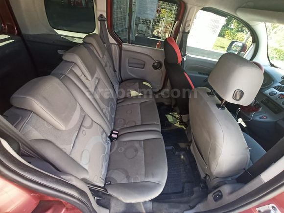 Sahibinden Renault Kangoo Multix 1.5 dCi Expression 2010 Model  349.500 km Kırmızı