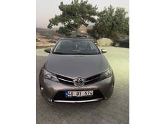 Sahibinden Toyota Auris 1.6 Advance Skypack 2013 Model 