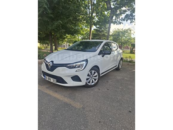 Sahibinden Renault Clio 1.0 TCe Joy 2022 70.500 km de