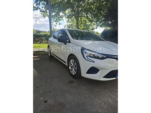 Sahibinden Renault Clio 1.0 TCe Joy 2022 70.500 km de