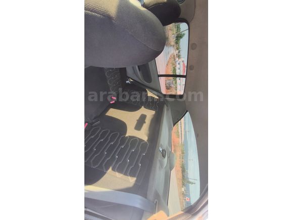 Temiz,diri,klimalı 2005 Clio 1.5 DCI 241.500km