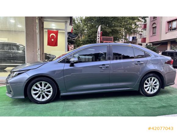 2022 COROLLA 1.5 DREAM MULTİDRİVE S 50.000 KM