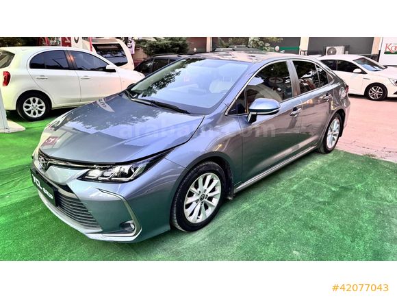 2022 COROLLA 1.5 DREAM MULTİDRİVE S 50.000 KM