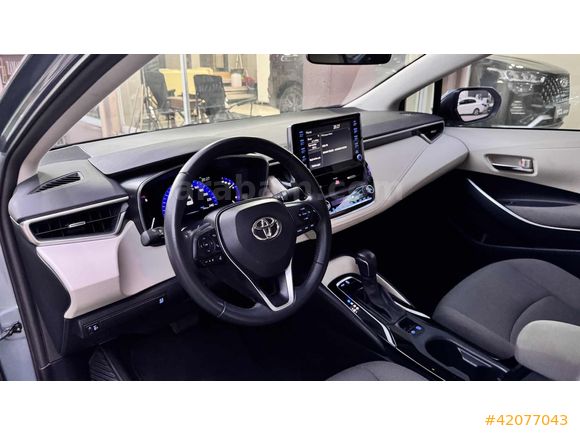 2022 COROLLA 1.5 DREAM MULTİDRİVE S 50.000 KM
