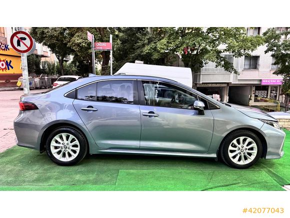 2022 COROLLA 1.5 DREAM MULTİDRİVE S 50.000 KM