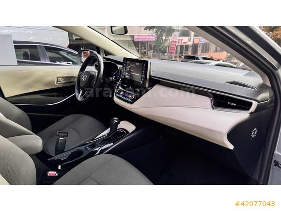 2022 COROLLA 1.5 DREAM MULTİDRİVE S 50.000 KM