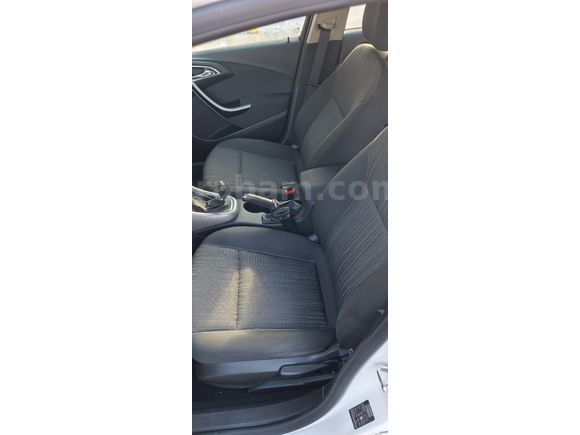 Sahibinden Opel Astra 1.6 Edition 2012 Model