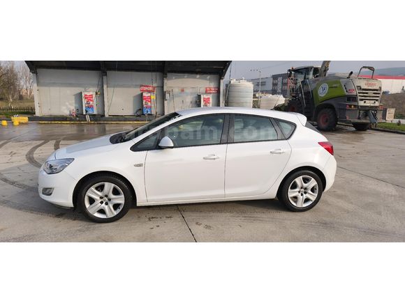 Sahibinden Opel Astra 1.6 Edition 2012 Model
