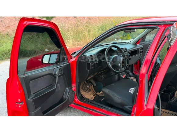 Galeriden Opel Vectra 2.0 GL 1992 Model Uşak