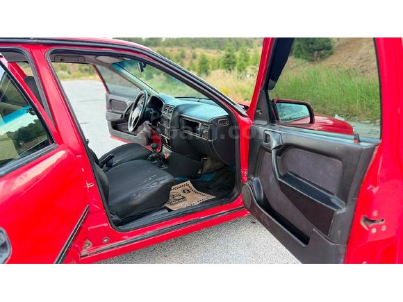 Galeriden Opel Vectra 2.0 GL 1992 Model Uşak