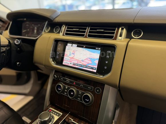 KONAK OTO'DAN SATILIK 2015 RANGE VOGUE 3.0 TDV6