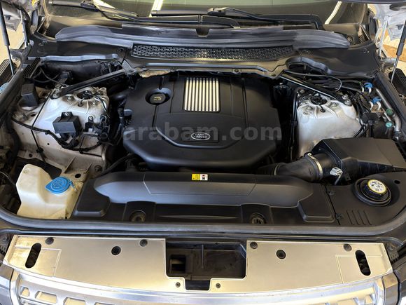 KONAK OTO'DAN SATILIK 2015 RANGE VOGUE 3.0 TDV6