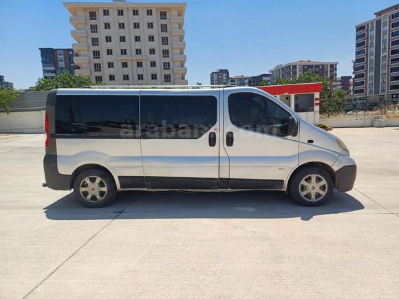 ÖZKAYALAR'DAN 2007 MODEL OPEL VİVARO 11+1