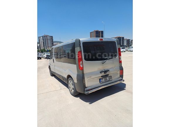 ÖZKAYALAR'DAN 2007 MODEL OPEL VİVARO 11+1