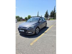 Sahibinden Hyundai i20 1.4 CRDi Style 2017 Model  215.000 km Füme