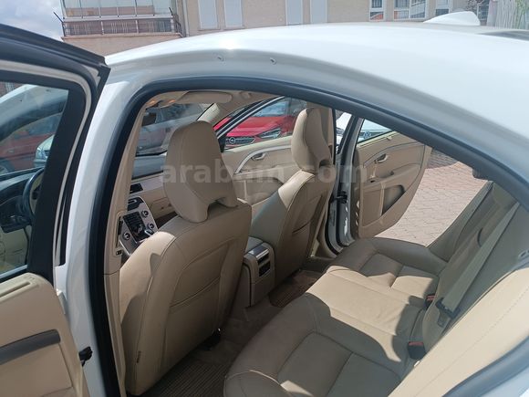 2014 KASIM TRAFİĞE ÇIKIŞLI DÜŞÜK KM VOLVO S80