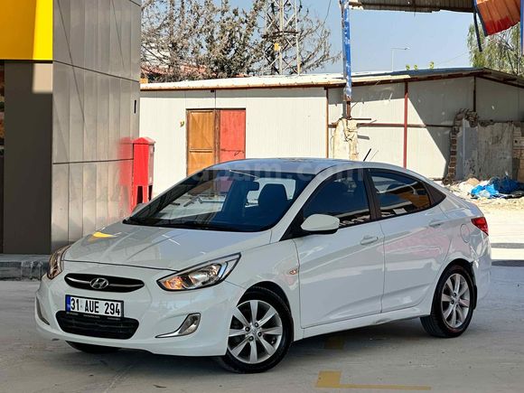 Galeriden Hyundai Accent Blue 1.6 CRDI Mode Plus 2015 Model Hatay