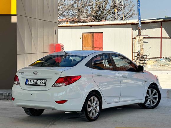 Galeriden Hyundai Accent Blue 1.6 CRDI Mode Plus 2015 Model Hatay