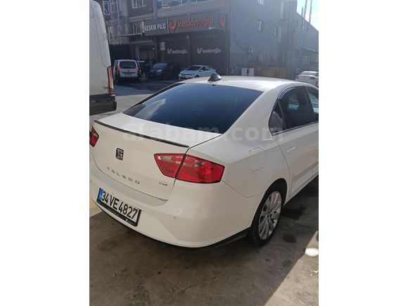 Sahibinden Seat Toledo 1.6 TDI Reference 2014 Model İstanbul 207.000 km Beyaz