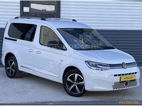 2023 CADDY STYLE HATASZ+BOYASZ+TRMERSZ