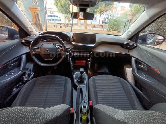 Sahibinden Peugeot 2008 1.2  2020 Model