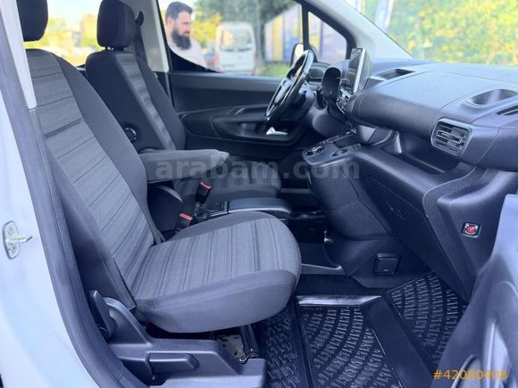 ERS AUTO'DAN OPEL COMBO OTOMATİK 69 BİN KM HATASIZ BOYASIZ