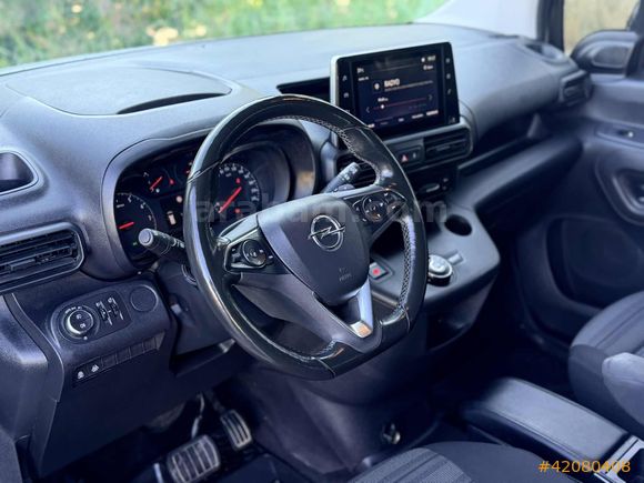 ERS AUTO'DAN OPEL COMBO OTOMATİK 69 BİN KM HATASIZ BOYASIZ