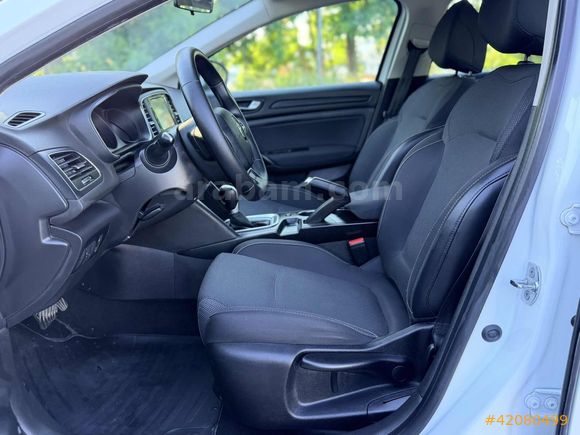ERS AUTO'DAN RENAULT MEGANE 1.5 BLUEDCİ EDC TESLA EKRAN