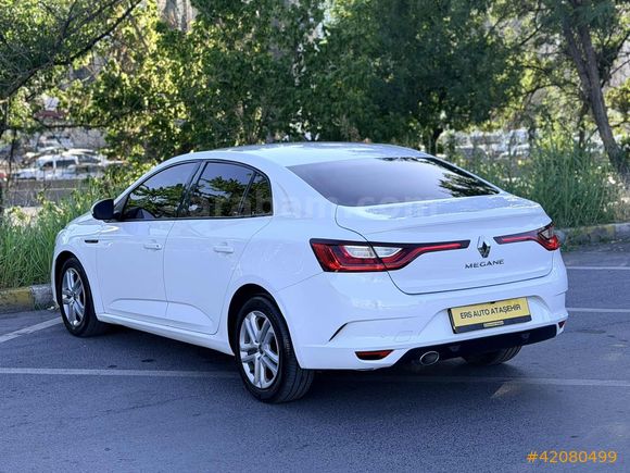 ERS AUTO'DAN RENAULT MEGANE 1.5 BLUEDCİ EDC TESLA EKRAN