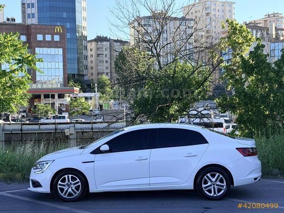 ERS AUTO'DAN RENAULT MEGANE 1.5 BLUEDCİ EDC TESLA EKRAN