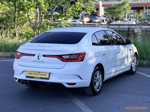 ERS AUTO'DAN RENAULT MEGANE 1.5 BLUEDCİ EDC TESLA EKRAN
