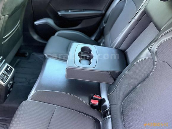 ERS AUTO'DAN 1.3 TCE MEGANE İCON 76 BİN KİLOMETRE SERVİS BKMLI