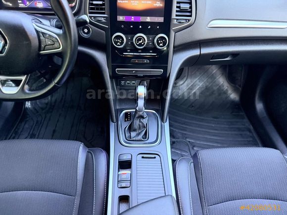 ERS AUTO'DAN 1.3 TCE MEGANE İCON 76 BİN KİLOMETRE SERVİS BKMLI
