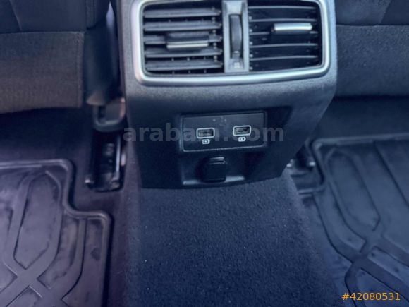 ERS AUTO'DAN 1.3 TCE MEGANE İCON 76 BİN KİLOMETRE SERVİS BKMLI