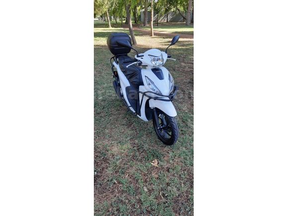 İlk sahibinden sıfır ayarında 2025 modelHonda Dio