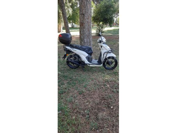 İlk sahibinden sıfır ayarında 2025 modelHonda Dio