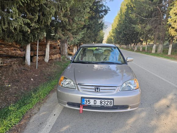 Sahibinden Honda Civic 1.6i VTEC LS 2003 Model