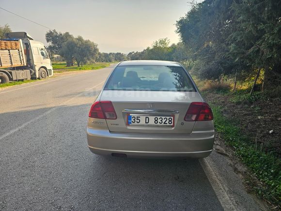 Sahibinden Honda Civic 1.6i VTEC LS 2003 Model