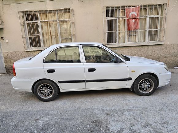 Sahibinden Hyundai Accent 1.5 CRDi Admire 2005 Model
