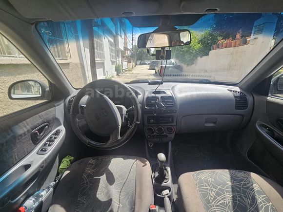 Sahibinden Hyundai Accent 1.5 CRDi Admire 2005 Model