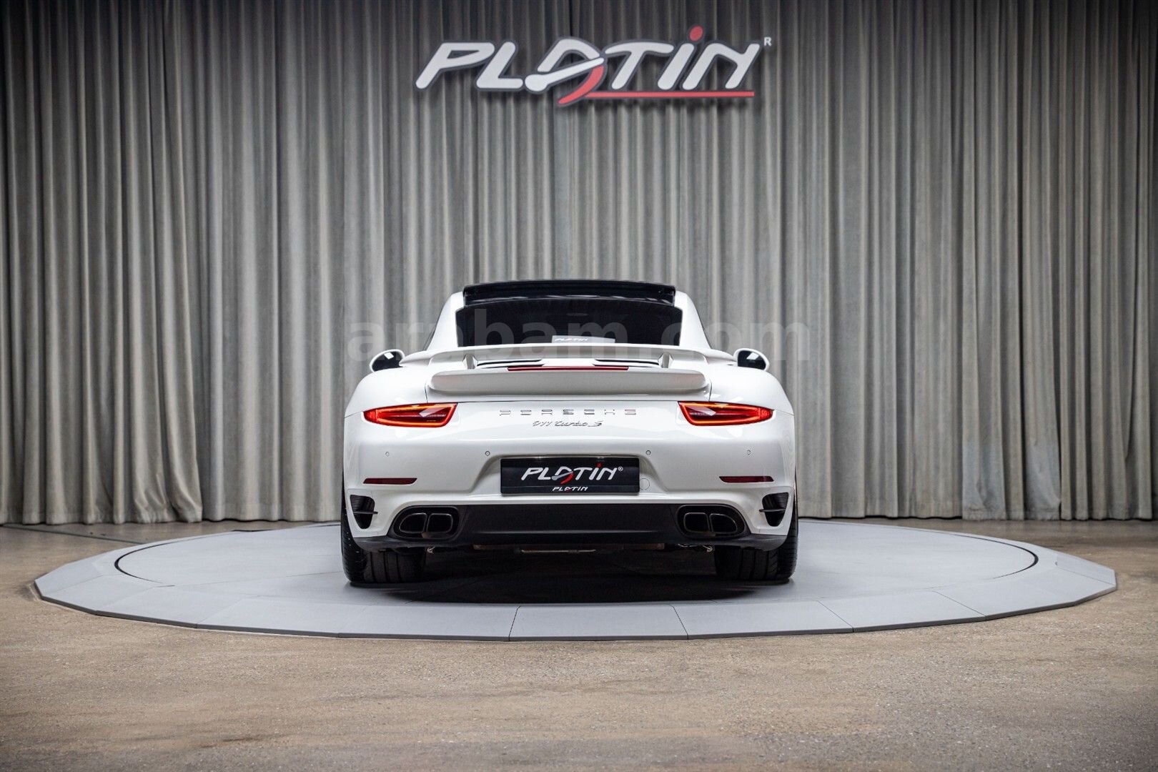 Galeriden Porsche 911 Turbo S 2013 Model İstanbul 46.000 km Beyaz 5