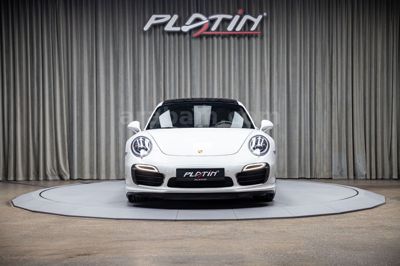 Galeriden Porsche 911 Turbo S 2013 Model İstanbul 46.000 km Beyaz 2