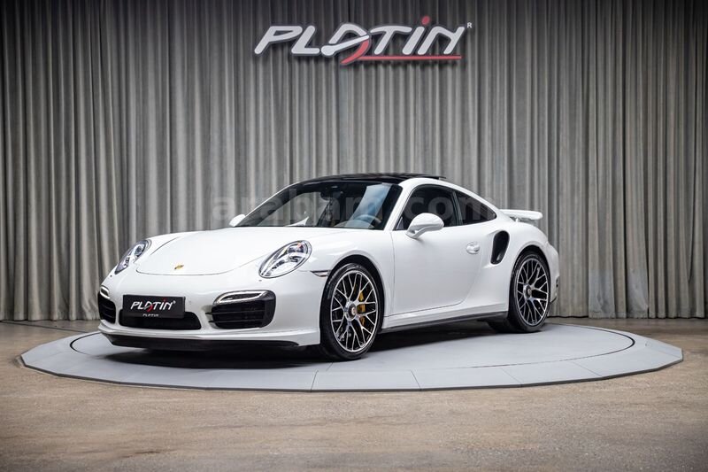 Galeriden Porsche 911 Turbo S 2013 Model İstanbul 46.000 km Beyaz