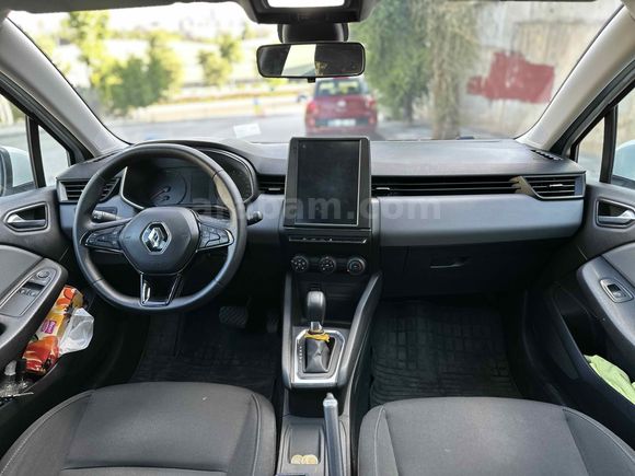 2021 Clio Tesla Ekran Tertemiz Tek Parça Boya