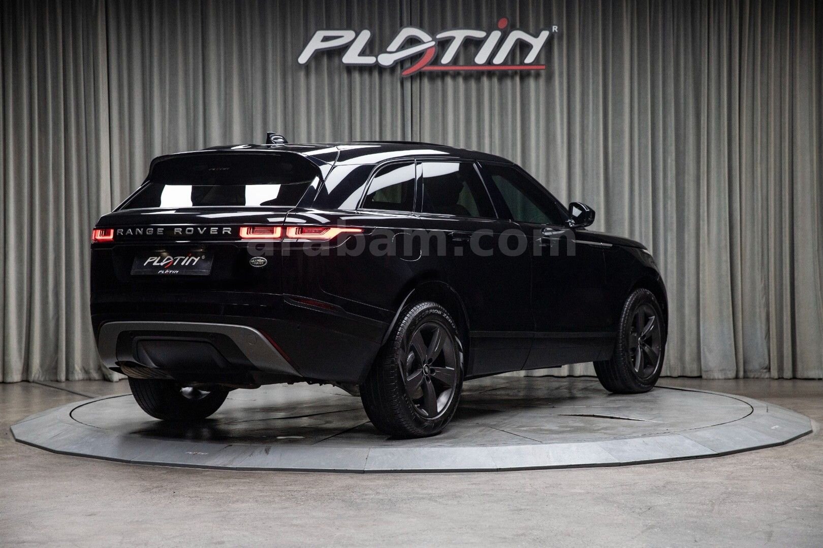 Galeriden Land Rover Range Velar 2.0 TD4 SE 2020 Model İstanbul 88.772 km Siyah 6