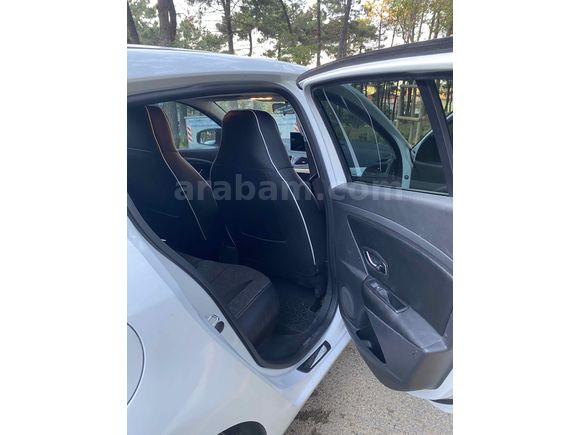 Sahibinden Renault Megane 1.6 Touch 2013 Model 