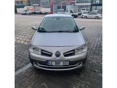MEMURDAN TEMİZ MAKYAJLI KASA MEGANE 2