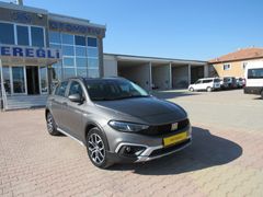 BÜYÜKSOYLU'DAN 2024 MODEL FIAT EGEA CROSS 1.6 MJET URBAN DCT
