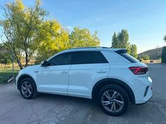SAHİBİNDEN BOYASIZ DEĞİŞENSİZ DÜŞÜK KİLOMETRELİ 2022 T-ROC R-LİNE 