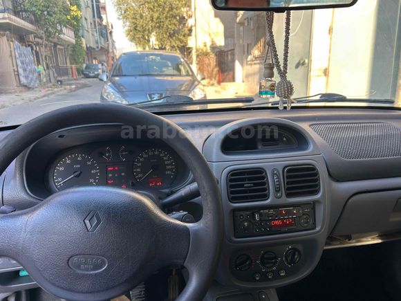 Sahibinden Renault Clio 1.4 RTA 2002 Model 